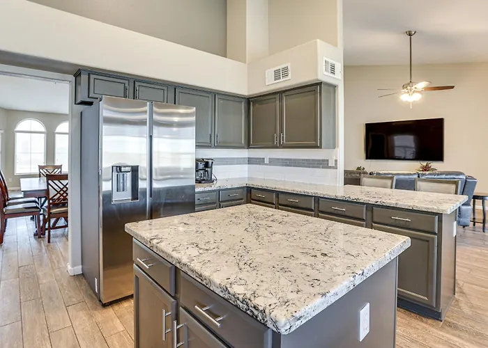Game & Backyard Oasis: Group Getaway Avondale